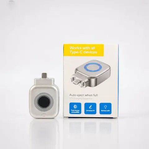 USB-C Auto Eject Charging Adapter