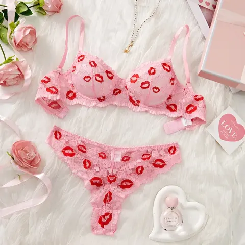 Lip Print Lace Bra & Panty Set (লিপ প্রিন্ট লেইস ব্রা ও প্যান্টি সেট) - Shopemart 1