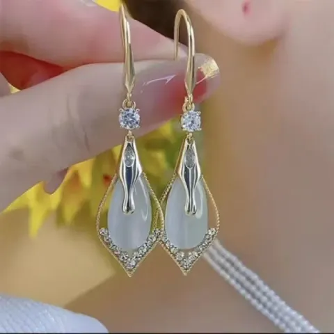 Zircon Cats Eye Earrings-10129