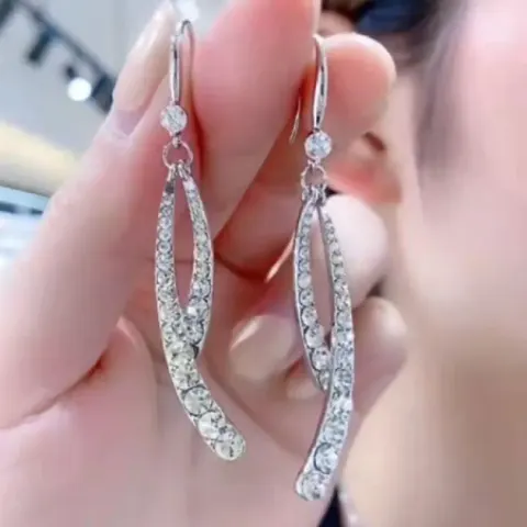 Silver Rhinestone Dangle Earrings – Party & Evening Wear Accessory