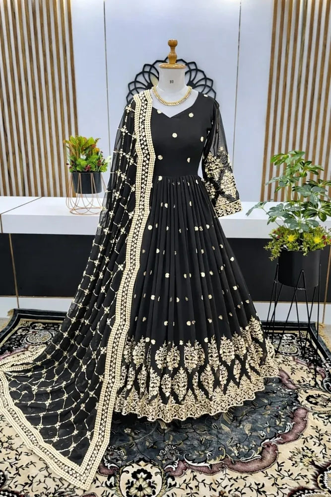 Luxury Women's Gowns | Perfect for Every Occasion - Shopemart