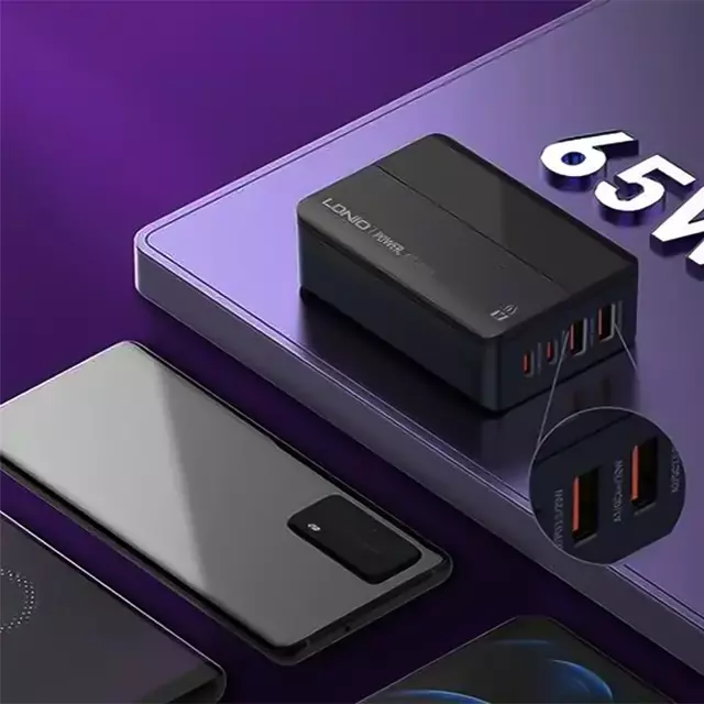 LDNIO 65W Super Fast Charging Desktop Mobile Charger A4808Q — LDNIO