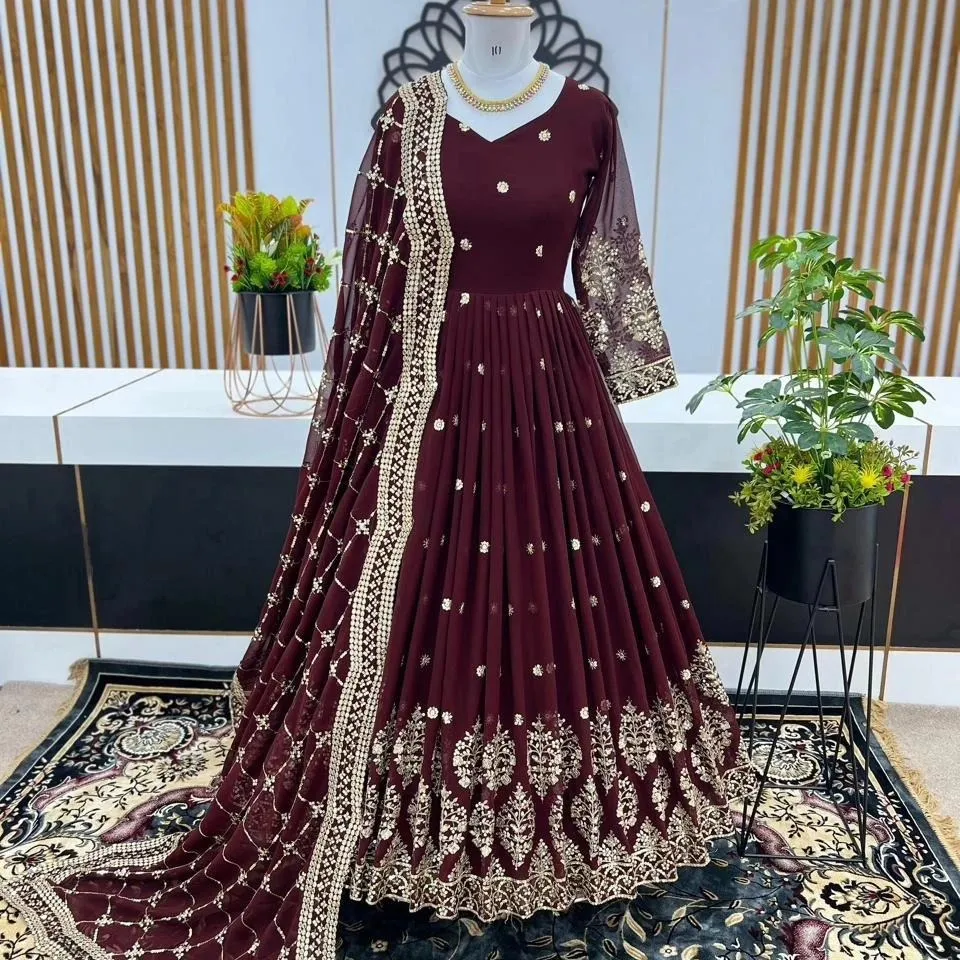 Luxury Women's Gowns | Perfect for Every Occasion - Shopemart