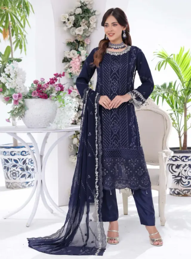 𝙉𝙊𝙍𝘼 𝙡𝙪𝙭𝙪𝙧𝙮 𝙨𝙝𝙞𝙛𝙤𝙤𝙣 – Semi-Stitched Collection - Shopemart 1