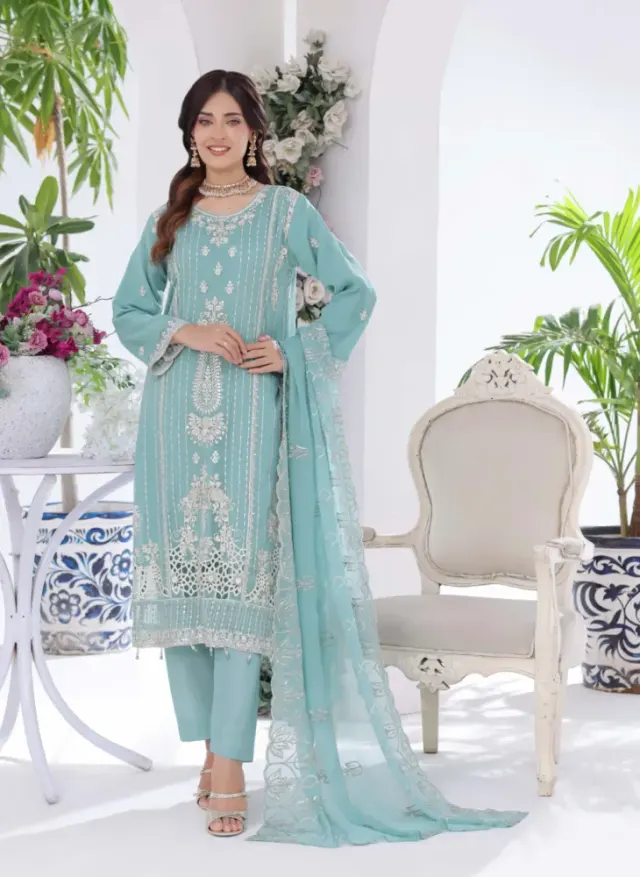 𝙉𝙊𝙍𝘼 𝙡𝙪𝙭𝙪𝙧𝙮 𝙨𝙝𝙞𝙛𝙤𝙤𝙣 – Semi-Stitched Collection - Shopemart 1