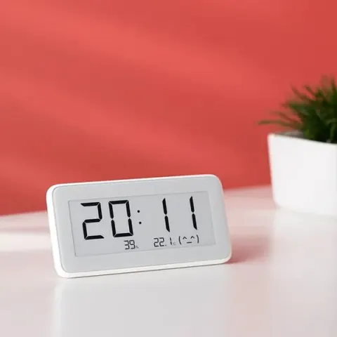 Mi Temperature and Humidity Monitor digital clock — xiaomi