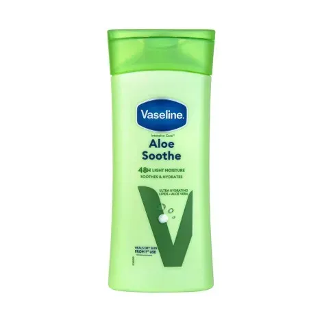 Vaseline Intensive Care Aloe Soothe 48H Light Moisture Body Lotion 200ml — VASELINE body care product