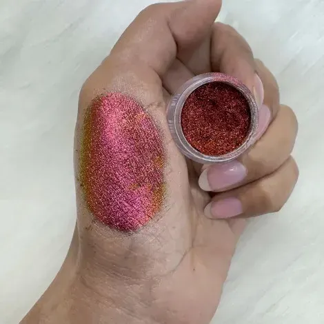 Everly Beauties Multichrome Loose Pigment Series #312 Fierce — EVERLY beauty product