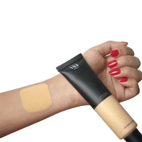 Guerniss 2-IN-1 Foundation+Concealer - 102 — GUERNISS makeup product